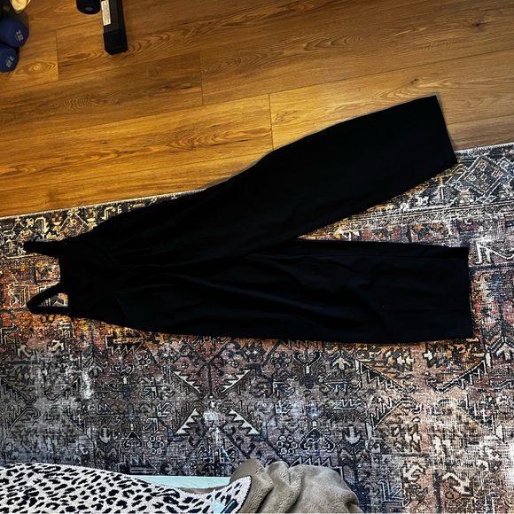 HALARA Black Women's Jumpsuit - Picture 5 of 5